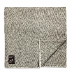 Margate Wool Throw>Daylesford Organic Flash Sale
